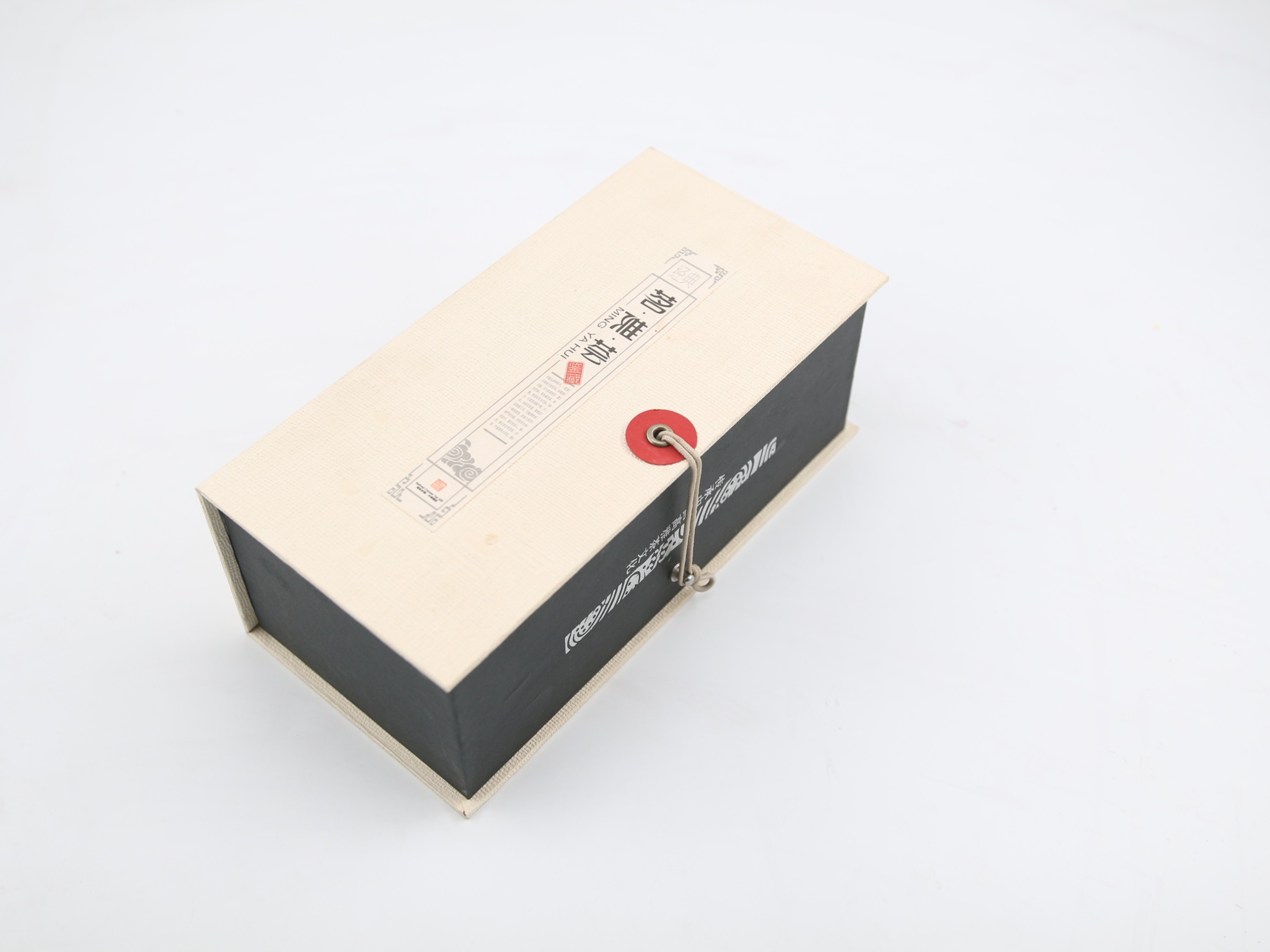 茶葉禮盒定制為什么首選紙質(zhì)包裝？